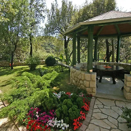 Gorgeous In Supetarska Draga