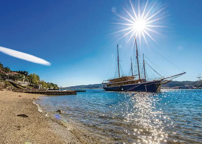 Gorgeous In Supetarska Draga